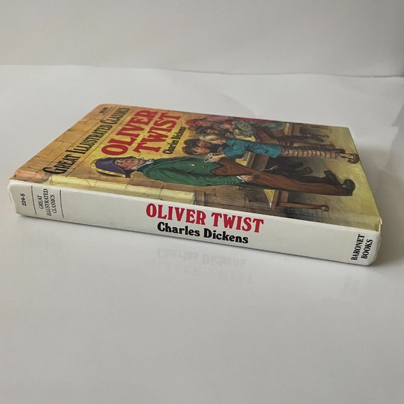 Oliver Twist: Charles Dickens Great Illustrated Classics Hardcover Book 1989 - Picture 4 of 5